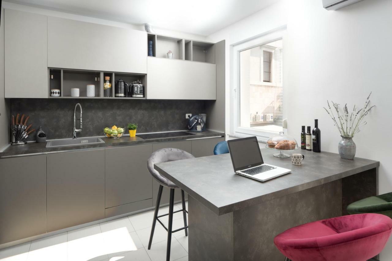 Carducci Apartment - Center プーラ エクステリア 写真